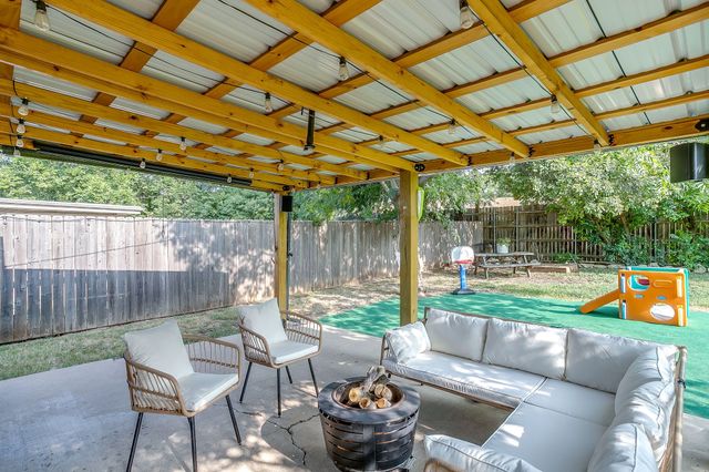 7112 Culver Avenue, Fort Worth, TX 76116