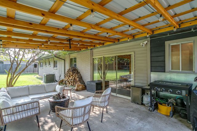 7112 Culver Avenue, Fort Worth, TX 76116