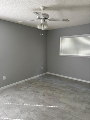 4682 Blackberry DR, Fort Myers, FL 33905