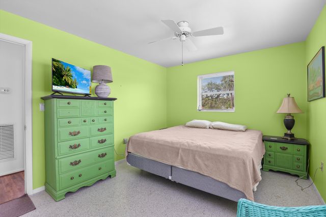 9412 Bellewood Street, Palm Beach Gardens, FL 33410