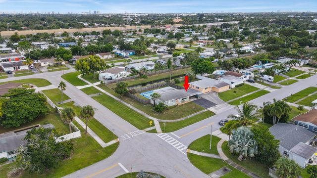 9412 Bellewood Street, Palm Beach Gardens, FL 33410