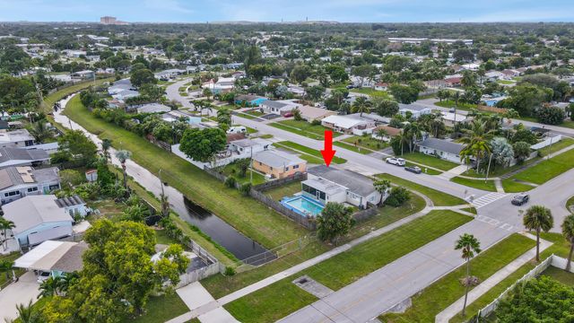 9412 Bellewood Street, Palm Beach Gardens, FL 33410