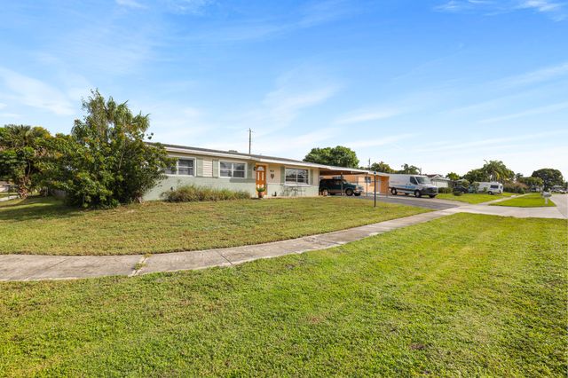 9412 Bellewood Street, Palm Beach Gardens, FL 33410