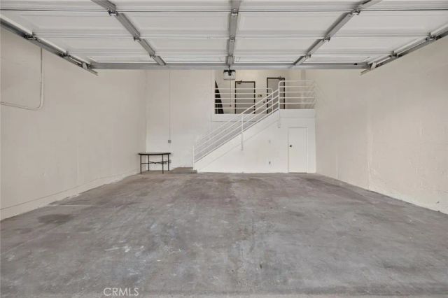 1425 Columbia Dr, Glendale, CA 91205