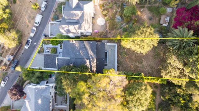 1425 Columbia Dr, Glendale, CA 91205