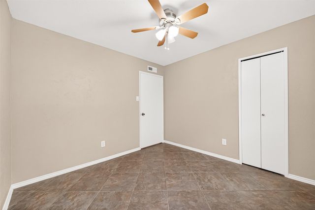 18211 Navajo Trail Drive, Spring, TX 77388