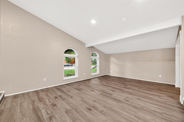 18211 Navajo Trail Drive, Spring, TX 77388