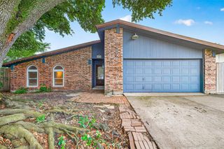 18211 Navajo Trail Drive, Spring, TX 77388