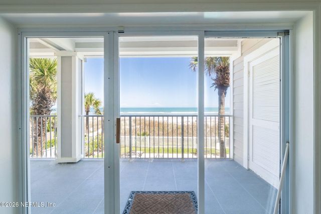 701 BEACH Avenue 201, Atlantic Beach, FL 32233