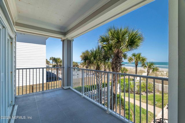 701 BEACH Avenue 201, Atlantic Beach, FL 32233