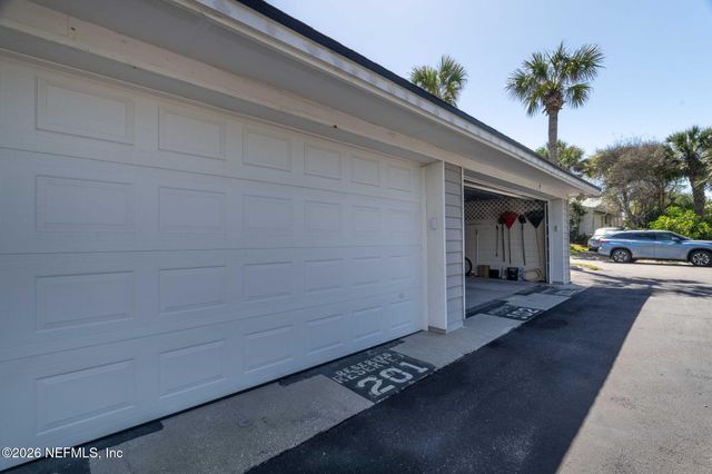 701 BEACH Avenue 201, Atlantic Beach, FL 32233