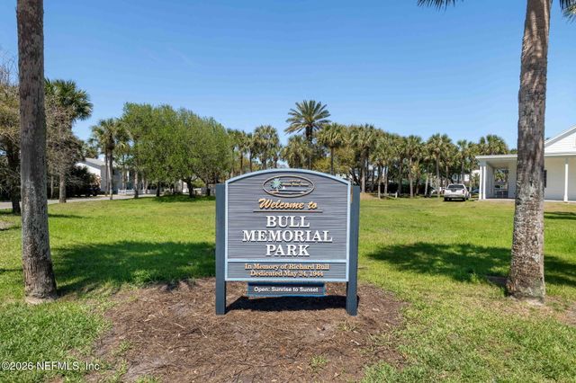 701 BEACH Avenue 201, Atlantic Beach, FL 32233