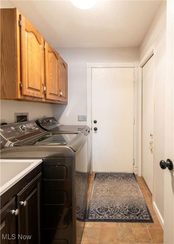 6142 Cheryl Place, Concord, OH 44077