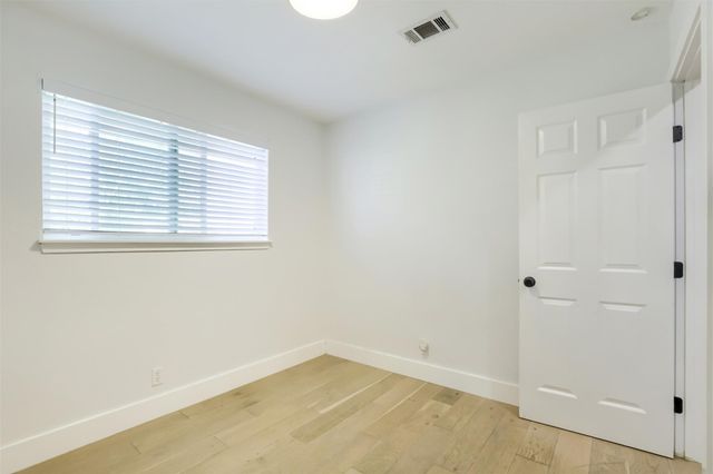 9016 W Pointer LN, Austin, TX 78758