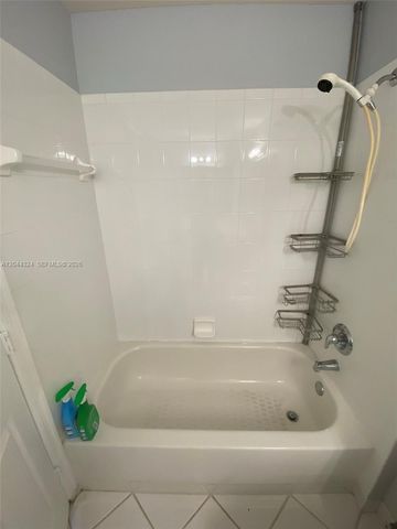 2442 NW 49th Ter 4319, Coconut Creek, FL 33063