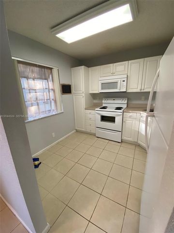 2442 NW 49th Ter 4319, Coconut Creek, FL 33063