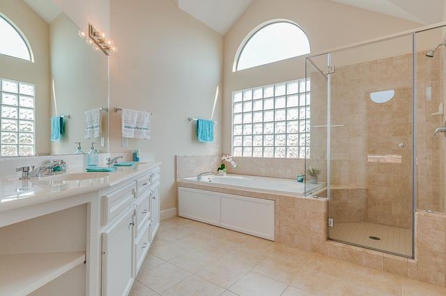 3703 Main Poplar Drive, Houston, TX 77025