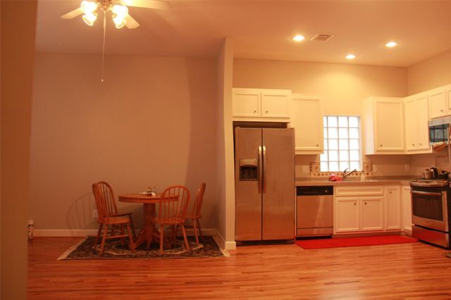 3703 Main Poplar Drive, Houston, TX 77025