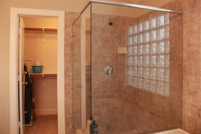 3703 Main Poplar Drive, Houston, TX 77025