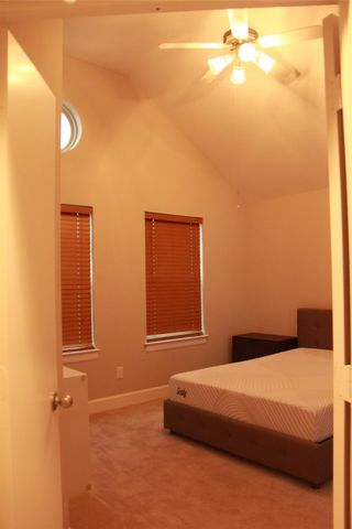 3703 Main Poplar Drive, Houston, TX 77025