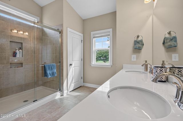 421 Island End Court, Wilmington, NC 28412