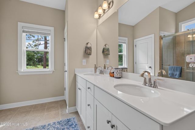 421 Island End Court, Wilmington, NC 28412