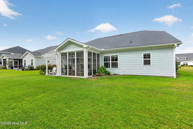 421 Island End Court, Wilmington, NC 28412