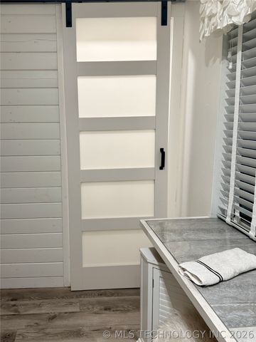 400 N Cherokee Street, Kansas, OK 74347