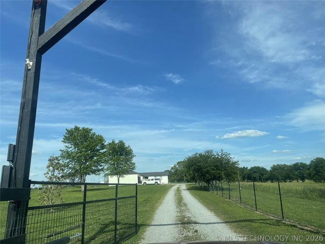 400 N Cherokee Street, Kansas, OK 74347