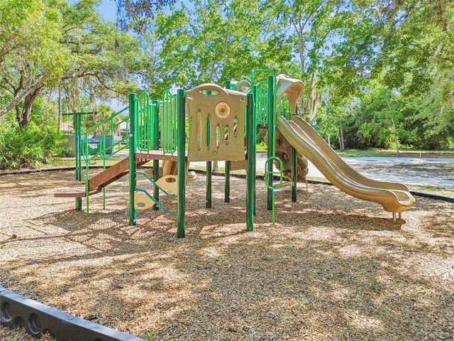 1441 WATERMILL CIRCLE, Tarpon Springs, FL 34689