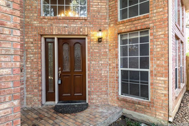 5 NIKITA DR, San Antonio, TX 78248