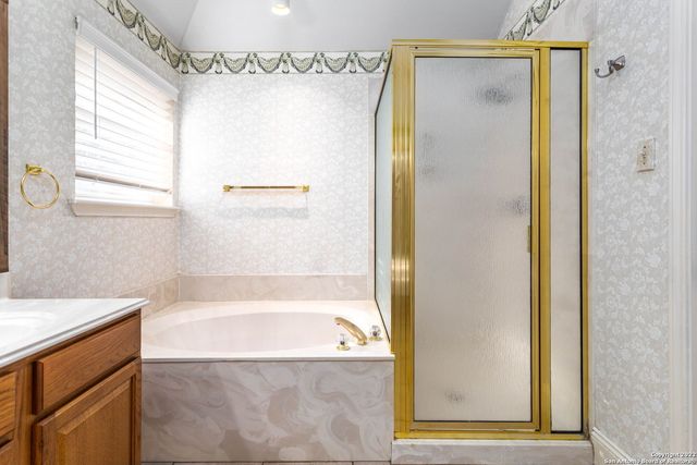 5 NIKITA DR, San Antonio, TX 78248