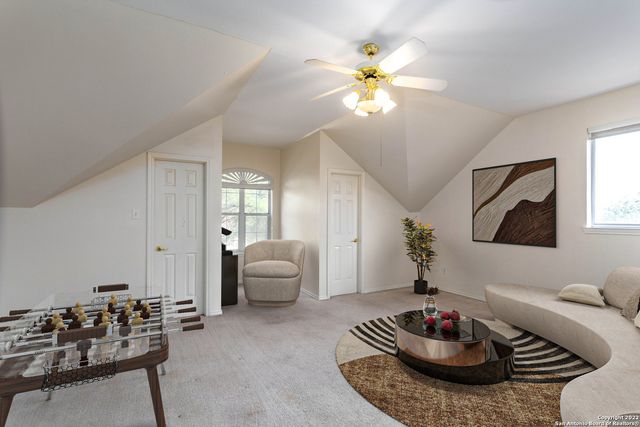 5 NIKITA DR, San Antonio, TX 78248
