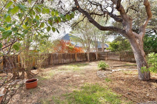 5 NIKITA DR, San Antonio, TX 78248