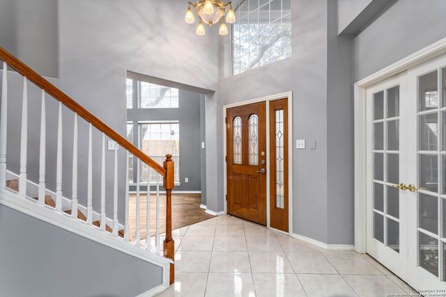 5 NIKITA DR, San Antonio, TX 78248