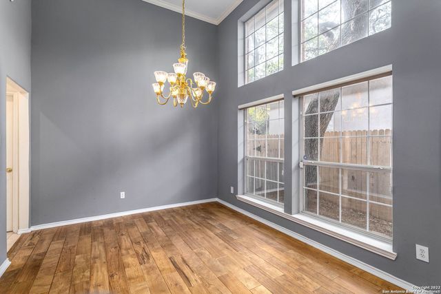 5 NIKITA DR, San Antonio, TX 78248