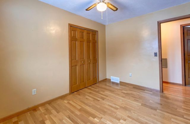 205 Linden Place S, Northfield, MN 55057