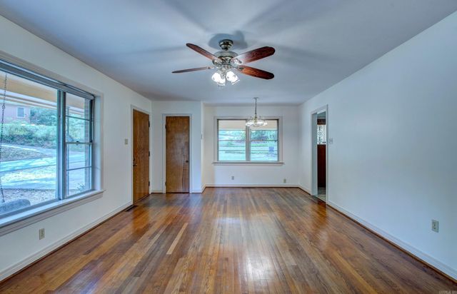 931 E H Street, North Little Rock, AR 72116