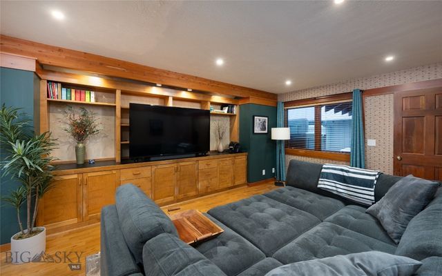 2122 Fairway Drive, Bozeman, MT 59715