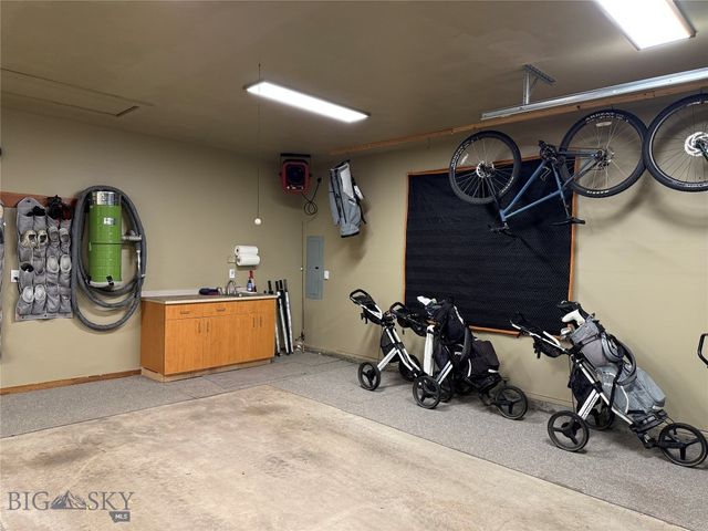 2122 Fairway Drive, Bozeman, MT 59715