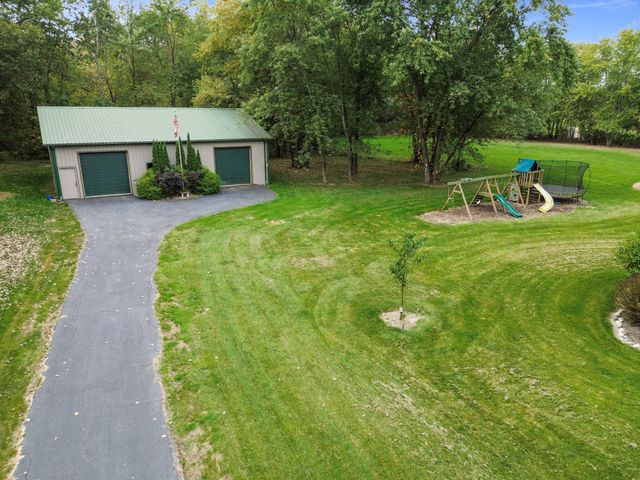 9905 W 113th Avenue, Cedar Lake, IN 46303
