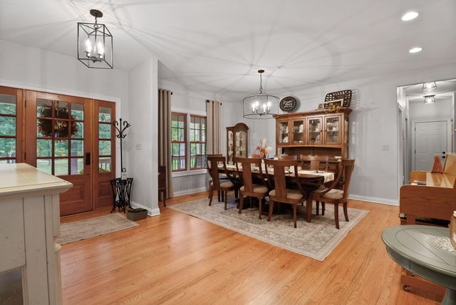 9905 W 113th Avenue, Cedar Lake, IN 46303