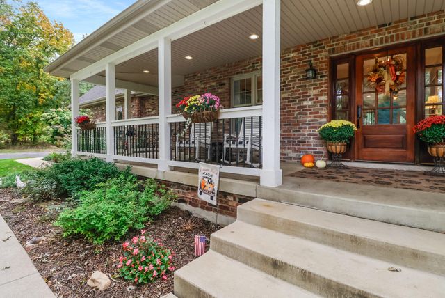 9905 W 113th Avenue, Cedar Lake, IN 46303