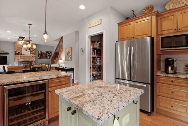 9905 W 113th Avenue, Cedar Lake, IN 46303