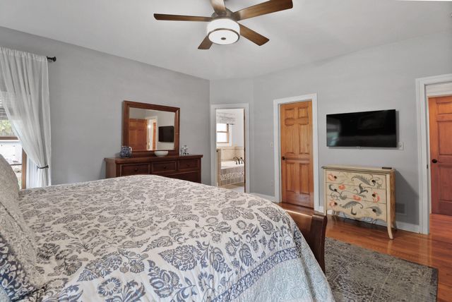 9905 W 113th Avenue, Cedar Lake, IN 46303