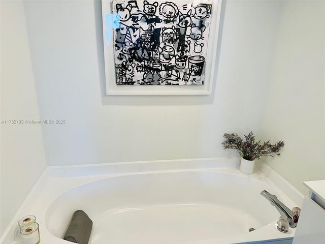 19101 NE 36th Ct 1911, Aventura, FL 33180