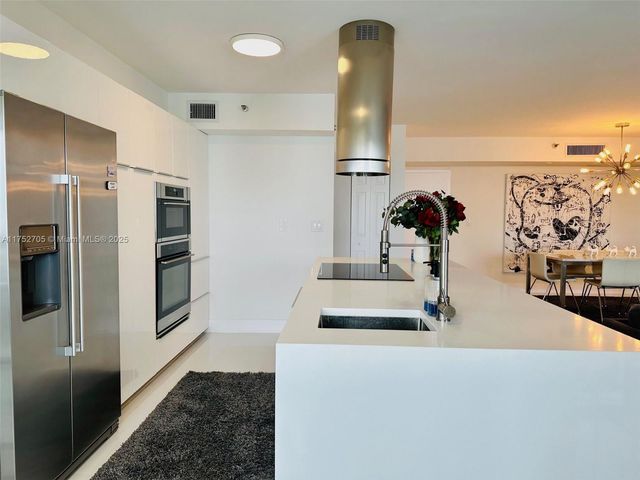 19101 NE 36th Ct 1911, Aventura, FL 33180