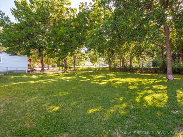 617 S 12th Street, Mcalester, OK 74501