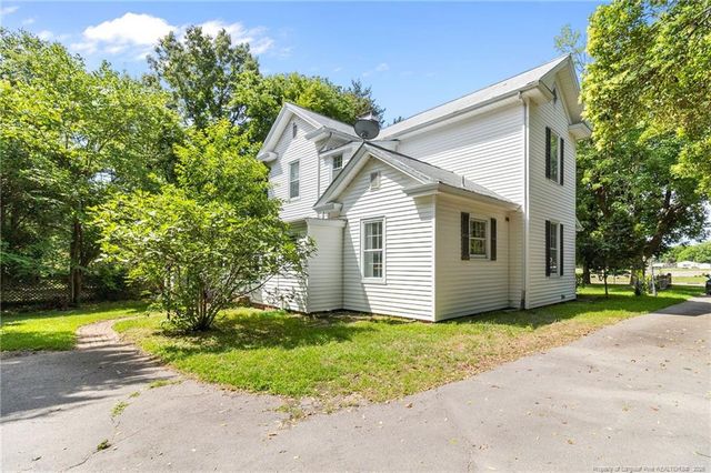 2511 Academy Street, Sanford, NC 27332