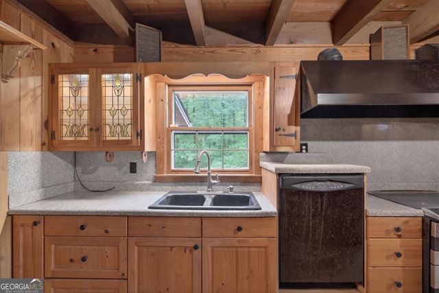 215 Boone Road, Newnan, GA 30263